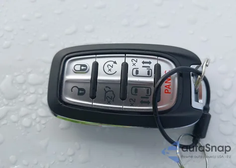 2025 Chrysler Pacifica Select z USA, uszkodzony, nr VIN 2C4RC1BG9SR584955